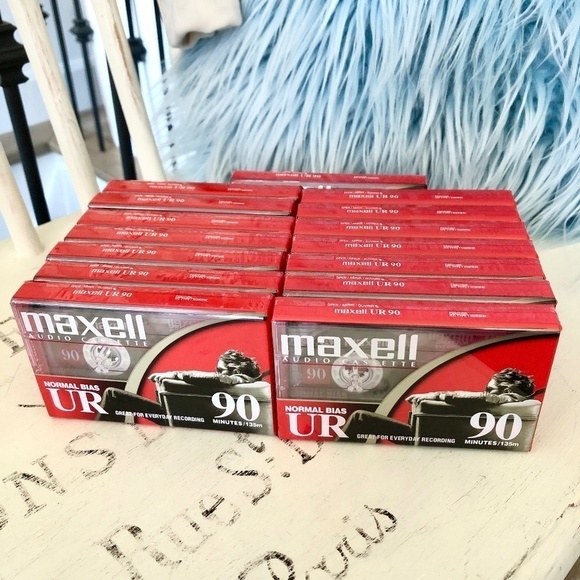 Maxell, Blank Cassette Tapes, 15, Blank Audio Cassette Tapes, 90 Minutes, New - Picture 1 of 6